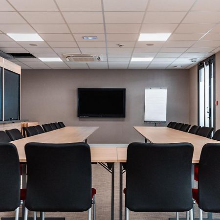 Holiday Inn Express Ajaccio By Ihg מראה חיצוני תמונה